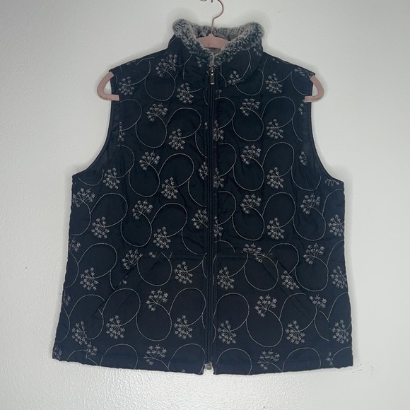 Cabela's Black Embroidered Quilted Faux Fur Collar Puffer Vest - Picture 1 of 8